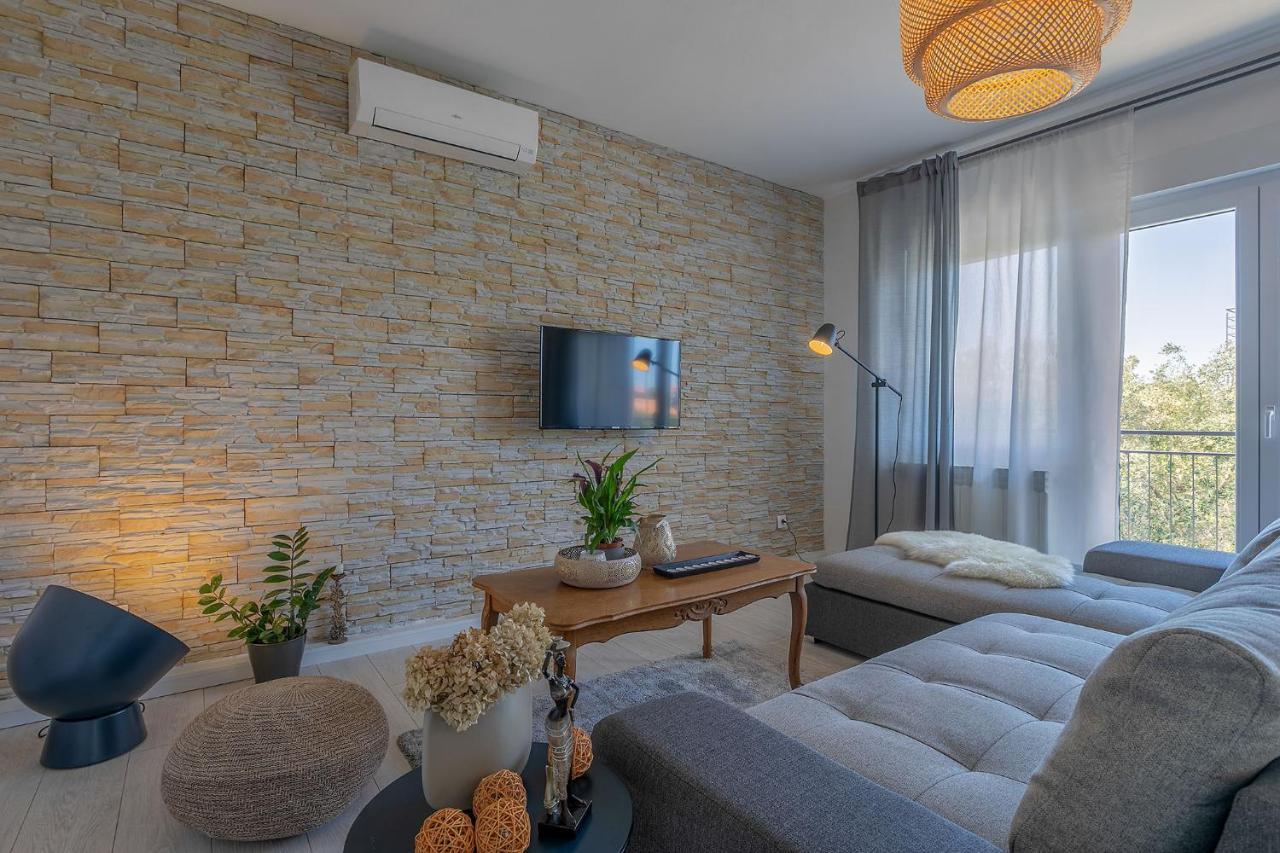Premium 100M2 Sea View Apartment Лижнян Екстер'єр фото